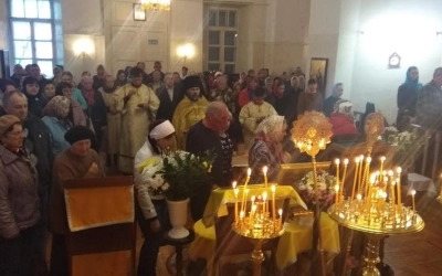 В г. Гагарин верующие встретили и поклонились православным Святыням