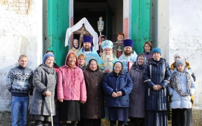 Праздничная служба в Спасо-Преображенском Храме села Никольская Слобода Новодугинского района