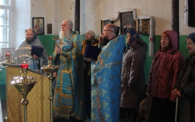Праздничная служба в Спасо-Преображенском Храме села Никольская Слобода Новодугинского района