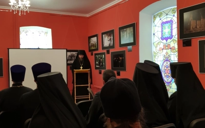 Древние монашеские традиции в условиях современности