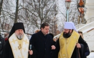 освящение и установка накупольных крестов Благовещенского собора