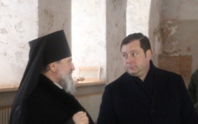 освящение и установка накупольных крестов Благовещенского собора