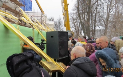 освящение и установка накупольных крестов Благовещенского собора