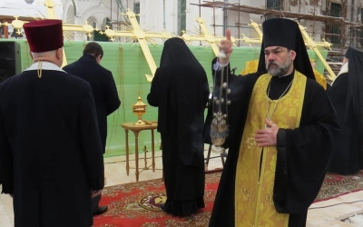 освящение и установка накупольных крестов Благовещенского собора