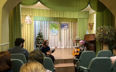 Мастер-класс для начинающих иконописцев прошел в возрождаемом Аркадиевском монастыре г. Вязьма