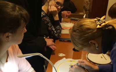 Мастер-класс для начинающих иконописцев прошел в возрождаемом Аркадиевском монастыре г. Вязьма