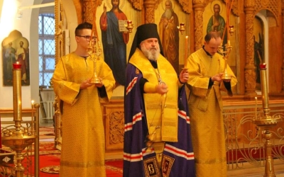 чтение Царских часов в Свято-Троицком кафедральном соборе г. Вязьма