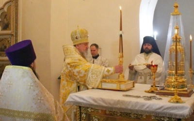 Рождественская Божественная литургия в Свято-Троицком кафедральном соборе г. Вязьма