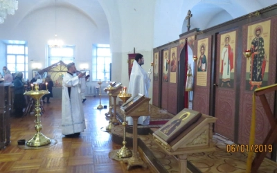 Рождественский сочельник в Тихвинском храме г. Гагарин