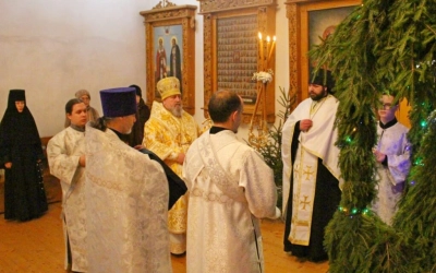 Епископ Сергий возглавил Великую вечерню в Свято-Троицком кафедральном соборе г. Вязьма