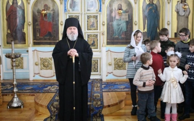 Епископ Сергий принял участие в Рождественской Архиерейской ёлке