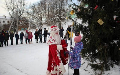 Епископ Сергий принял участие в Рождественской Архиерейской ёлке
