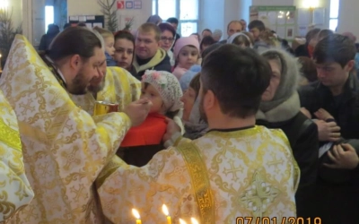 Детская Рождественская Литургия в Тихвинском храме г. Гагарин