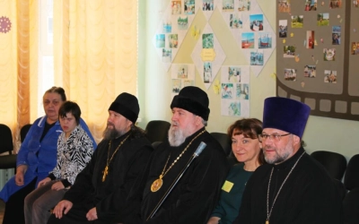 Епископ Сергий поздравил воспитанников «Ново-Никольского детского дома-интерната» с Рождеством Христ