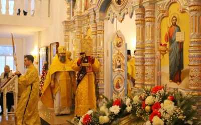 праздник Обрезания Господня, день памяти святителя Василия Великого, в Свято-Георгиевском соборе гор