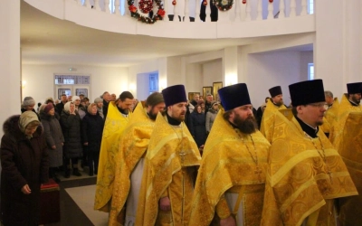 праздник Обрезания Господня, день памяти святителя Василия Великого, в Свято-Георгиевском соборе гор