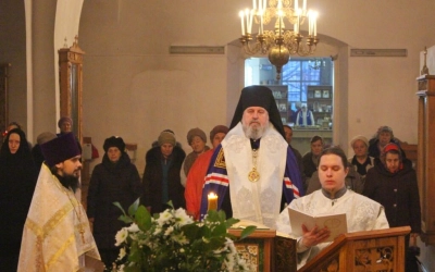 В Крещенский сочельник епископ Вяземский и Гагаринский Сергий совершил Божественную Литургию и чин В