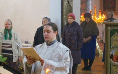 В Крещенский сочельник епископ Вяземский и Гагаринский Сергий совершил Божественную Литургию и чин В