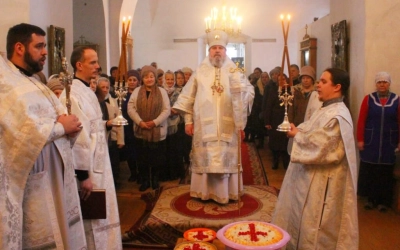 В Крещенский сочельник епископ Вяземский и Гагаринский Сергий совершил Божественную Литургию и чин В