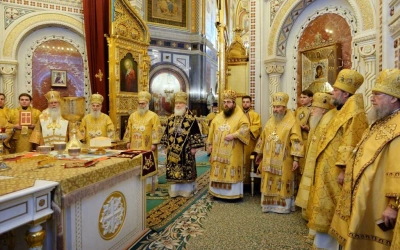 Епископ Сергий принял участие в Божественной литургии, в кафедральном соборном Храме Христа Спасител