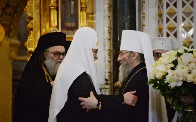 Епископ Сергий принял участие в Божественной литургии, в кафедральном соборном Храме Христа Спасител