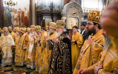 Епископ Сергий принял участие в Божественной литургии, в кафедральном соборном Храме Христа Спасител