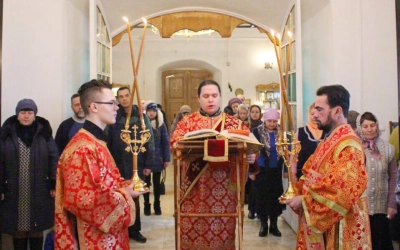 Епископ Сергий возглавил Божественную литургию, в Спасо-Преображенском храме г. Вязьма