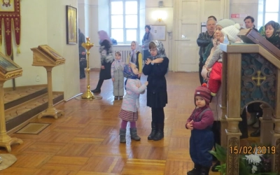 Божественная Литургия в праздник Сретения Господня в Тихвинском храме г. Гагарин