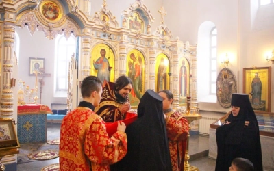 Епископ Сергий возглавил Божественную литургию в Спасо-Богородицком Одигитриевском женском монастыре