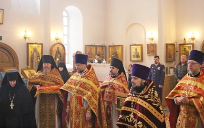 Епископ Сергий возглавил Божественную литургию в Спасо-Богородицком Одигитриевском женском монастыре