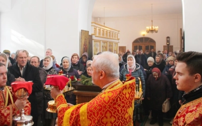 освящение престола Вознесенского храма города Гагарин, в честь Священномученика Харалампия