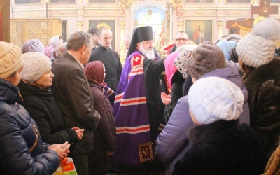 освящение престола Вознесенского храма города Гагарин, в честь Священномученика Харалампия