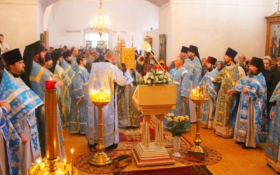 В день памяти Иверской иконы Божией Матери Преосвященный епископ Сергий возглавил Божественную литур