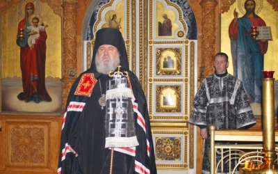 Епископ Сергий возглавил служение Великого повечерия с чтением третьей части Великого покаянного кан