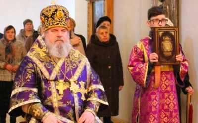 Епископ Сергий возглавил Божественную литургию и панихиду в поминальную Великопостную родительскую с