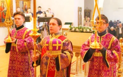 Епископ Сергий возглавил Всенощное бдение накануне 3-й Недели Великого поста, Крестопоклонной