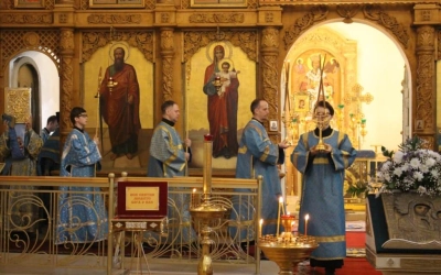 Архипастырское богослужение в праздник Похвалы Пресвятой Богородицы