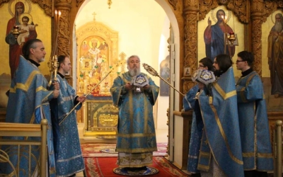 Архипастырское богослужение в праздник Похвалы Пресвятой Богородицы