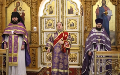 Епископ Сергий возглавил Божественную литургию свт. Василия Великого в Неделю 5-ю Великого поста