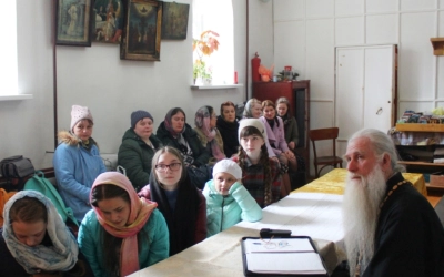 Встреча православной молодежи г. Сычёвка с руководителем молодежно-миссионерского отдела Вяземской Е