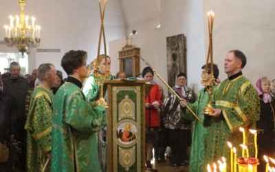 Епископ Сергий возглавил Божественную литургию