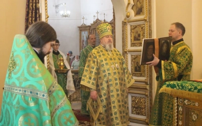 Епископ Сергий возглавил Божественную литургию