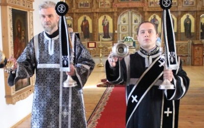 Архиерейское служение в Великий Вторник и общеепархиальная исповедь