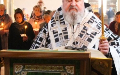 Епископ Сергий возглавил Утреню с чтением 12-ти Евангелий Страстей Христовых