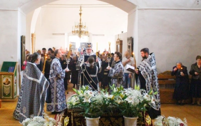 богослужения Святых спасительных Страстей Господа нашего Иисуса Христа