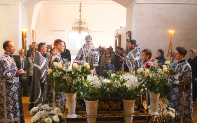 богослужения Святых спасительных Страстей Господа нашего Иисуса Христа