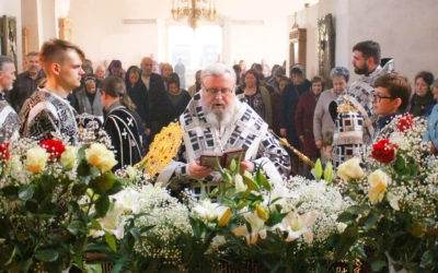 богослужения Святых спасительных Страстей Господа нашего Иисуса Христа