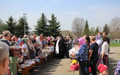 Епископ Вяземский и Гагаринский Сергий в Великую Субботу посетил ряд Вяземских храмов