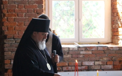 Епископ Вяземский и Гагаринский Сергий в Великую Субботу посетил ряд Вяземских храмов