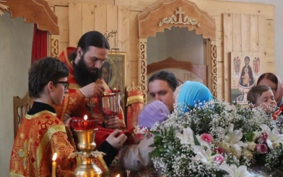 Преосвященнейший Епископ Сергий возглавил Божественную литургию в храме Преображения Господня